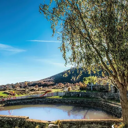 بيت للعطل Dicmo With Fireplace 02 *